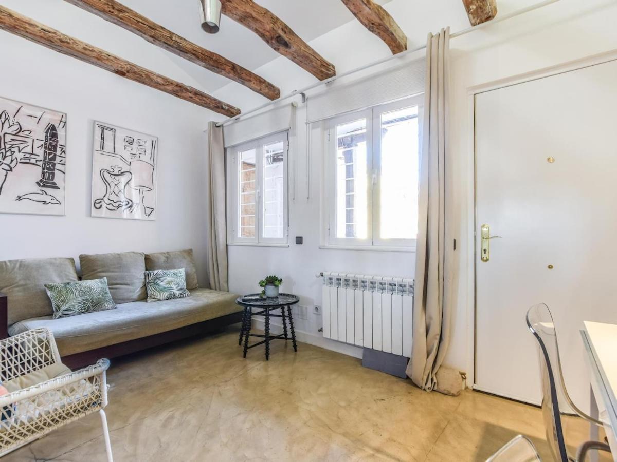 Apartamento En La Plaza De Lavapies Para 4 Personas Madrid Kültér fotó
