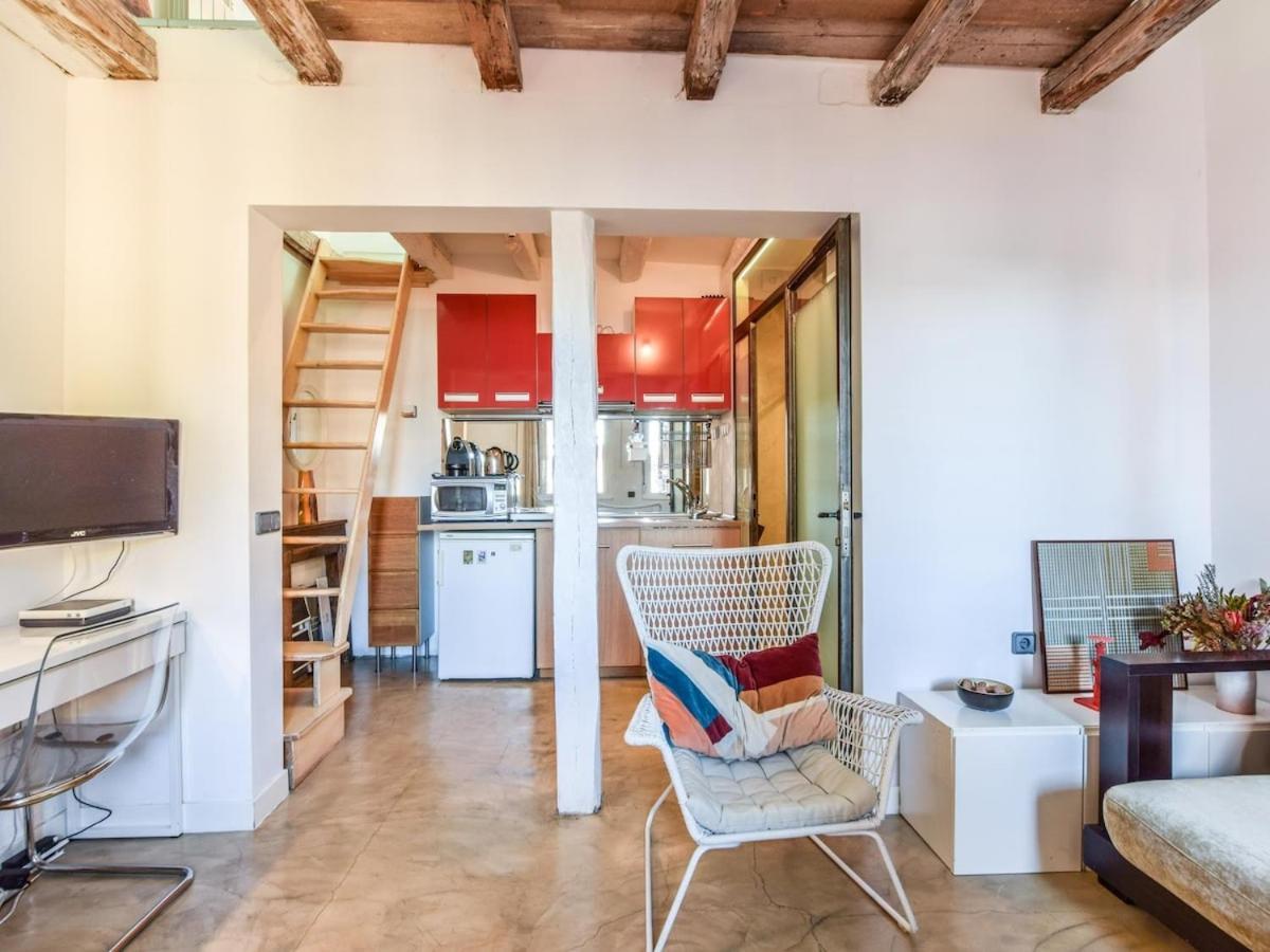 Apartamento En La Plaza De Lavapies Para 4 Personas Madrid Kültér fotó